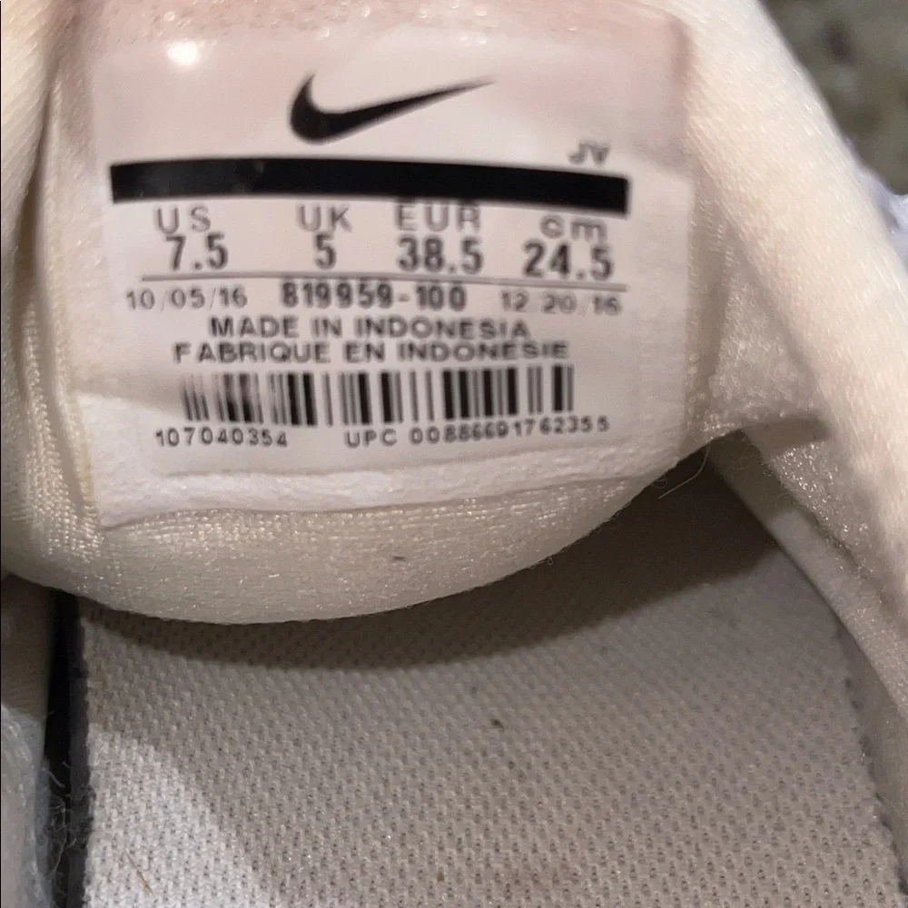 Nike Darwin - Picture 10 of 10